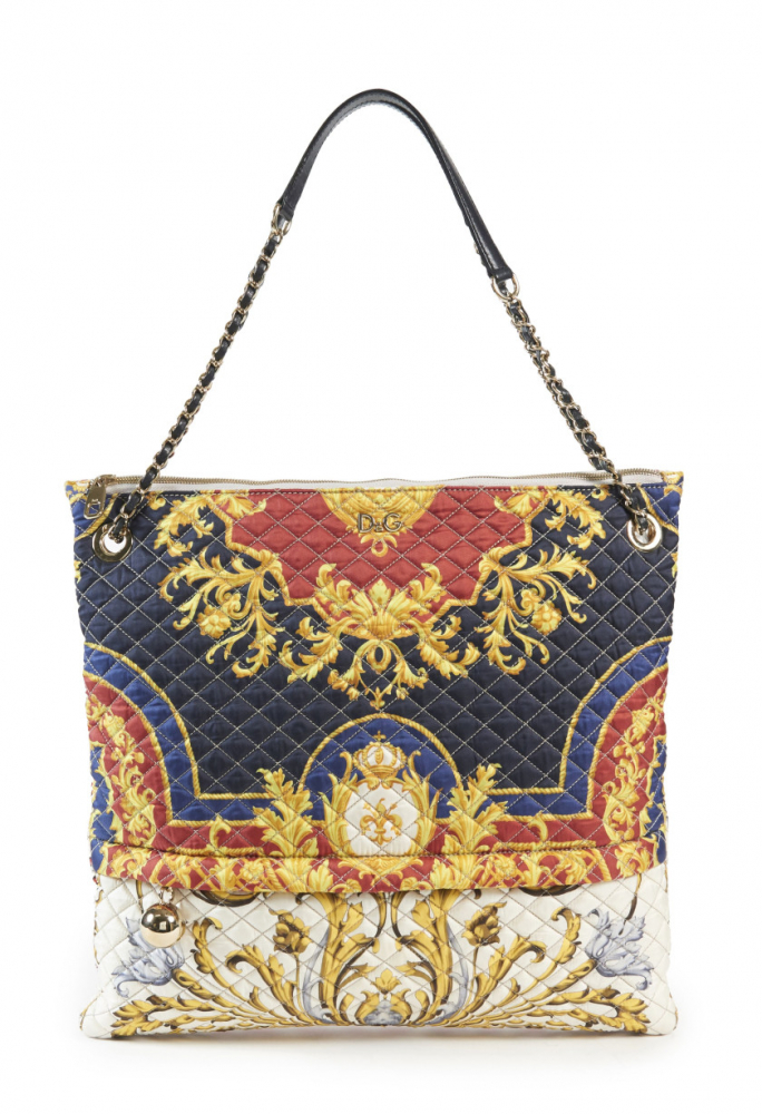 DOLCE GABBANA,Sac ANIA,Nylon imprimé matelassé, cuir bleu,Garniture métal doré,Dimensions: 41 x 39 cm,ANIA bag,Quilted printed nylon, blue leather,Gilt metal hardware,Dimensions: 41 x 39 cm,TRÈS BON ÉTAT,VERY GOOD CONDITION