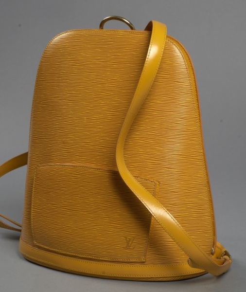 Sold at Auction: LOUIS VUITTON Sac CROISETTE Cuir Epi et cuir