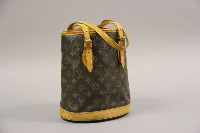 Louisd VUITTON