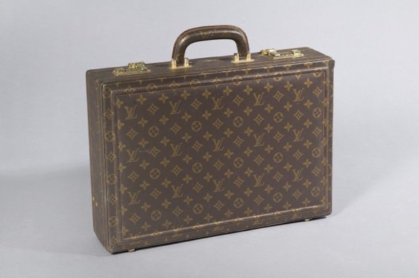 Louis VUITTON ATTACHE-CASE en toile Monogram, double fermoir 