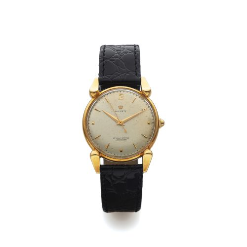 ROLEX REF. 4670 CHRONOMETER YELLOW GOLD. Rolex, Officially Certified Chronometer, case No. 557809, Ref.. 4670. Made in the 1940's.. Very fine and rare, center seconds, 18K yellow gold. wristwatch.