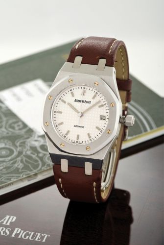 AUDEMARS PIGUET, REF. 15189ST..ROYAL OAK, 200TH ANNIVERSARY OF BANQUE PICTET.Audemars Piguet, Genève, Royal Oak - Automatic, case No. F 18700, Ref. 15189ST. Made in.a special edition to celebrate the 200th anniversary of Pictet & Cie in 2005..Very fine an