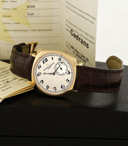 VACHERON CONSTANTIN CARREE HISTORIQUE AMERICAN 1921.Vacheron & Constantin, Genève, No. 5181844, case No. 1175714, Ref. 82035. Sold on June 24th, 2009..Very fine, rare and elegant, square, water-resistant, 18K pink gold wristwatch with an 18K pink gold.Vac
