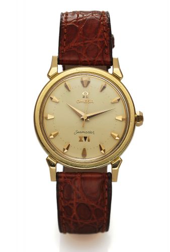 OMEGA REF. 2850 OLYMPIC.SEAMASTEWR YELLOW GOLD.Omega, Seamaster XVI, movement No. 15516983, case No..162633, Ref. 2850 SC. Made for the XVI Olympic Games in.1956 in Melbourne..Fine and rare, center seconds, self-winding, water-resistant.18K yellow gold wr