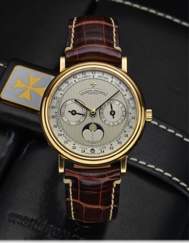 VACHERON CONSTANTIN REF. 47052.TRIPLE DATE MOONPHASE YELLOW GOLD.Vacheron Constantin, Genève, Automatic, No. 795354, case No..646221, Ref. 47052. Made circa 2002..Very fine, self-winding, water-resistant, 18K yellow gold wristwatch with triple date, moon 