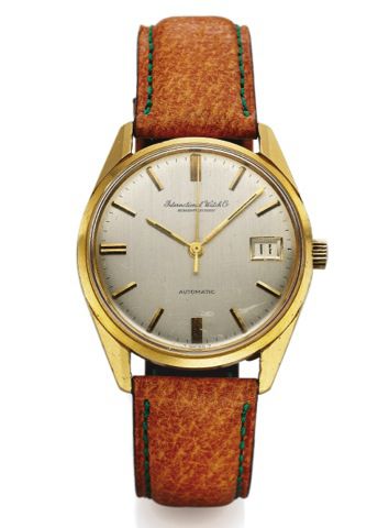 IWC REF. 810A YELLOW GOLD.International Watch Co., Schaffhausen, Automatic.movement No. 1767740, case No. 1799070, Ref. 810A..Made circa 1964..Fine, square, center seconds, water resistant.self-winding, 18K yellow gold wristwatch with date..Dial, case and