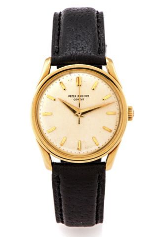 PATEK PHILIPPE, REF 2586 YELLOW GOLD.Patek Philippe, Genève, No. 706336, case No. 423774, Ref. 2586..Made in 1956, sold on September 13th, 1957..Fine, center-seconds, 18K yellow gold wristwatch. Accompanied.by the Extract from the Archives.