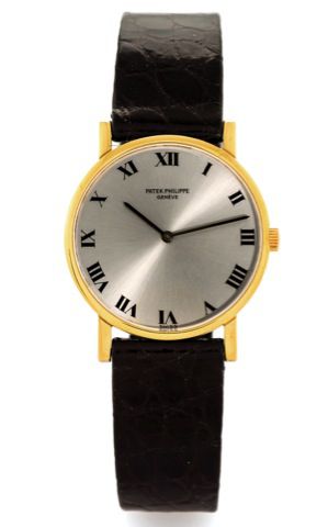 PATEK PHILIPPE REF. 3470 YELLOW GOLD.Patek Philippe, Genève, movement No. 1130761, case No. 315062.Ref. 3470. Made circa 1964..Very fine and elegant, thin, 18K yellow gold wristwatch with an 18K.yellow gold Patek Philippe buckle.