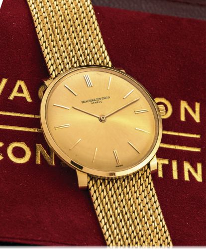 VACHERON & CONSTANTIN REF. 6338 PINK GOLD.Vacheron & Constantin, Genève, No. 553024, case No. 374820.Ref. 6352. Made circa 1960s..Fine and elegant, flat, manual-winding, 18K pink gold.wristwatch with a detachable 18K pink gold Vacheron.Constantin bracelet
