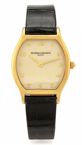 VACHERON CONSTANTIN REF. 31150 TONNEAU YELLOW GOLD.Vacheron Constantin, Genève, Tonneau, case No. 661709, Ref. 31150..Made circa 1990s..Fine and elegant, tonneau-shaped, hand-winding, 18K yellow gold.wristwatch with an 18K yellow gold Vacheron Constantin 