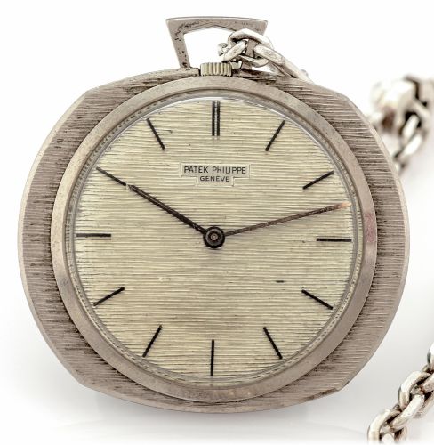 PATEK PHILIPPE REF. 798 RICOCHET WHITE GOLD.Patek Philippe, Genève, Ricochet, movement No. 793267, case No..2635110, Ref. 798. Made in 1963, sold on August 18th, 1964..Very fine and very rare, unusual carré galbé 18K white gold keyless.dress watch. Accomp