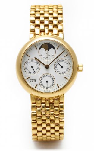 IWC REF. 3541 PORTOFINO.PERPETUAL CALENDAR YELLOW GOLD.International Watch Co., Schaffhausen, Portofino Perpetual, case.No. 2461570, Ref. 3541. Made circa 1992..Fine and rare, astronomic, center seconds, self-winding, water-.resistant, 18K yellow gold wri
