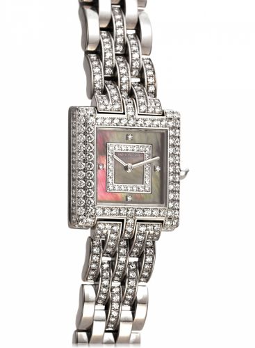 PATEK PHILIPPE REF 4874/3 WHITE GOLD.DIAMOND.AND MOTHER-OF-PEARL DIAL.Patek Philippe & Cie, Genève, Gondolo, No. 3306262, case No..4227429, Ref. 4874/3. Sold on January 30th, 2004..Very fine, aquare, water-resistant, 18K white gold and.diamonds lady's qua