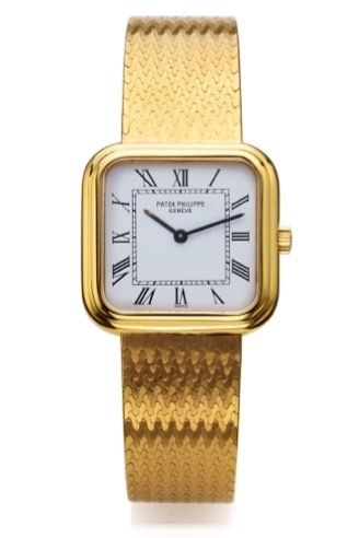 PATEK PHILIPPE REF. 4456 YELLOW GOLD.Patek Philippe & Cie, Genève, No. 1395511, case.No.2776618, Ref. 4456. Made in the 1980s..Fine, square, 18K yellow gold mid-size wristwatch with 18K yellow gold Patek Philippe integrated.woven bracelet..Dial, case and 