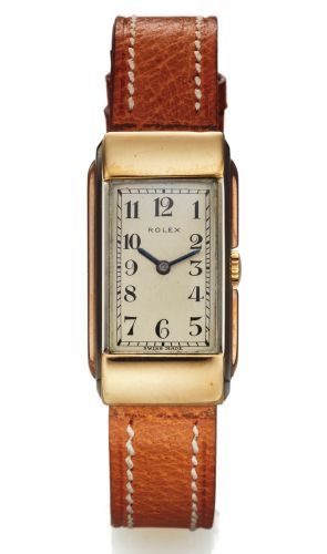ROLEX REF. 1526 PRINCE.YELLOW WHITE & PINK GOLD.Rolex, Prince, Ref. 1526. Case No. 6527. Made in 1932.Glasgow import marks for 1932..Very fine and rare, rectangular curved, 9K white, yellow.and pink gold gentleman's wristwatch..Dial, case and movement sig