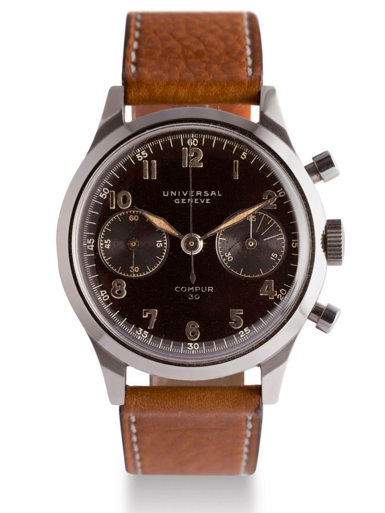 UNIVERSAL-A FINE, RARE AND OVERSIZED STAINLESS STEEL CHRONOGRAPH WRISTWATCH WITH OUTSTANDING BLACK DIAL AND LUMINOUS ARABIC HOUR MARKERS