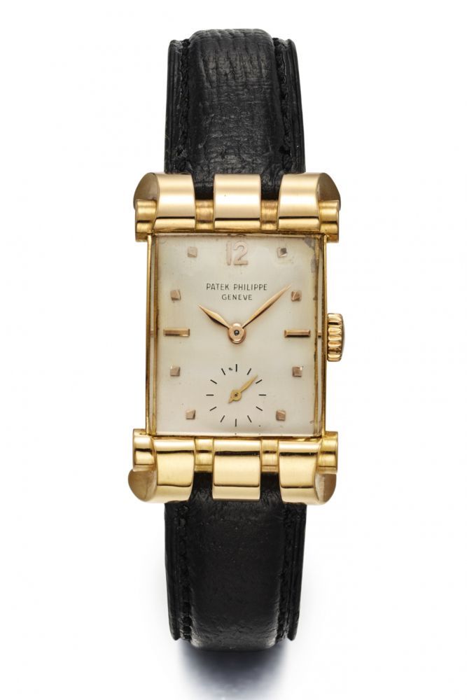 PATEK PHILIPPE REF. 2471, TRIPLE-BODIED OVERHANGING CURVED AND FLARED LUGS, SO-CALLED “RAM’S HORNS” OR “BEAR CLAW”. 18K PINK GOLD