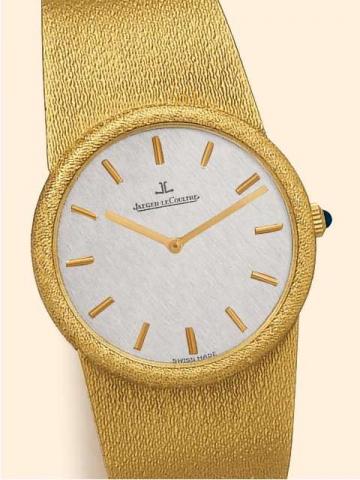 Jaeger LeCoultre, Ref. 414 21. Produced in the 1970's..Fine, 18K yellow gold gentleman's wristwatch with an 18K guilloch_ gold integrated bracelet.