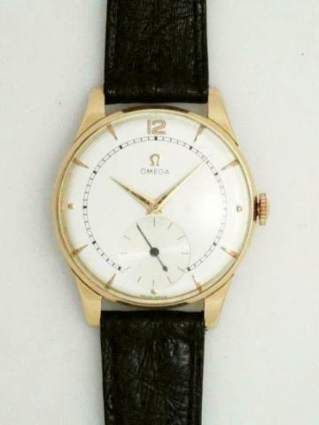 Omega, No. 15250278, Ref. 2896. Production of this model started in the 1940's..Fine, large and flat, 18K pink gold gentleman's wristwatch.