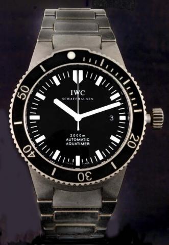 International Watch Co., Schaffhausen, GST Aquatimer, Ref. 3536. Produced in the 1990's.Fine, center-seconds, self-winding, water-resistant, titanium gentleman's wristwatch with 44 hours autonomy, date and an integraded titanium IWC bracelet.