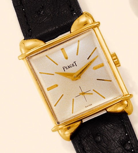 Piaget, Ref. 91. Made in the 1940s. Fine, square, 18K yellow gold gentleman's wristwatch.