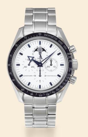 Broad Arrow, Moon Phase.Omega, Speedmaster Professional.Ref. 1450055, movement No. 77042242..Made in 2001..Fine, water-resistant, stainless steel wristwatch with round.button chronograph, moon phases, date, registers, tachometer.and a stainless steel Omeg