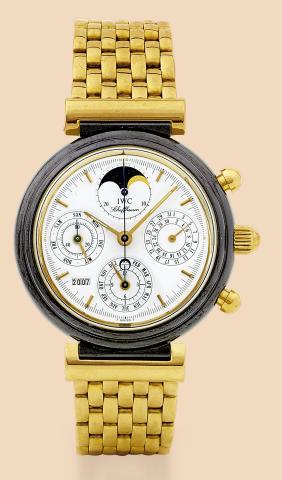 Da Vinci.International Watch Co., Schaffhausen.Da Vinci, No. 2389278, Ref. 3755. Made.in the 1990s..Fine and very rare, astronomic, self-winding, water-resistant.18K yellow gold and black ceramic wristwatch with round.button chronograph, registers, secula