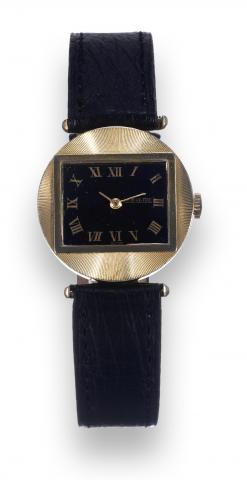 LeCoultre.movement No. 726454, case.No. 691093, Ref. 7504. Made for the.American market in the 1960's..Fine and unusual 14K yellow gold lady