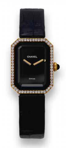 Chanel, Paris, Ref. Q.R. 16426..Made circa 1987..Fine and elegant, rectangular, 18K.yellow gold and diamond-set lady's.quartz wristwatch with an 18K yellow.gold Chanel clasp..To be sold without reserve