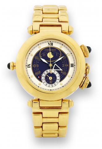 Cartier, Pasha Alarm, Ref. 30011. Made in the.1990's..Very fine, center-seconds, water-resistant, 18K yellow quartz.wristwatch with date, mechanical alarm and moon phases on.an 18K yellow gold Cartier link bracelet with double folding.clasp.