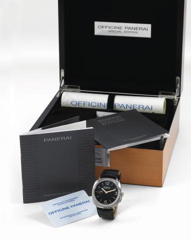 PAM 309 Titanium.Special Edition.Officine Panerai, Firenze 1860, Radiomir, No. KO.71/150, case No. BB 1308640, Ref. OP 6738. Made.in a limited edition of 150 pieces in 2008..Fine, large, cushion-shaped, water-resistant, titanium.diver's wristwatch with a 