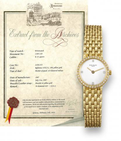 Patek Philippe Yellow Gold and Diamond, Ref. 4707/11.Patek Philippe, Geneve, movement No. 1603118, case No. 2838356, Ref. 4707/11. Made in 1987, sold on July 21st, 1987..Fine and elegant, 18K yellow gold and diamond quartz lady