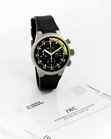 IWC - Titanium - Aquatimer - Day & Date.International Watch Co., Schaffhausen, Aquatimer _.Chronograph, case No. 3125929, Ref. IW 3719. Made.in 2005..Fine, self-winding, water-resistant, titanium wristwatch with.round button chronograph, registers, day/da