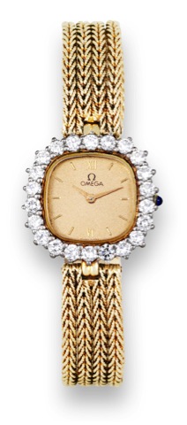 Omega, case No. 1374, Ref. 943.R. Made in the 1970s..Fine, square, 14K yellow gold and.diamond lady's quartz wristwatch with.an 14K yellow gold Omega twisted.bracelet..To be sold without reserve