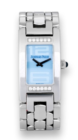 Audemars Piguet Promesse.Audemars Piguet, Promesse, case No. E 56029. Made in.the 2000s..Fine and elegant, rectangular curved, water resistant.stainless steel and diamonds lady