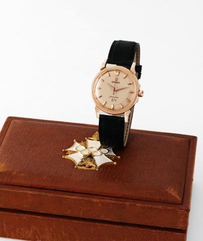 Omega, Seamaster XVI, movement No. 14726132.case No. 11422102, Ref. 2850SC. Made for the XVI.summer Olympic Games in Melbourne in 1956..Fine and rare, center seconds, self-winding, water-resistant.18K pink gold wristwatch with an 18K pink gold Omega.buckl