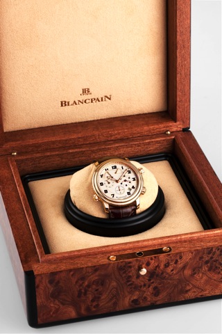 Blancpain Pink Gold L_man GMT Alarm.Blancpain, L_man GMT Alarm, No. 72, Ref. 2841..Made circa 2004..Very fine, self-winding, water-resistant, two time zone, 18K.pink gold wristwatch with alarm, alarm and power reserve.indication, date and an 18K pink gold