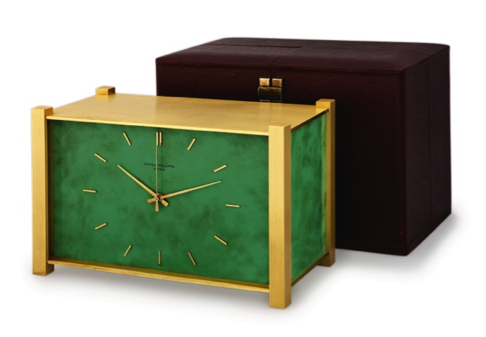 PATEK PHILIPPE REF: 1100/2, QUARTZ.ELECTRONIC TABLE CLOCK GREEN LACQUERED.Patek Philippe, Gen