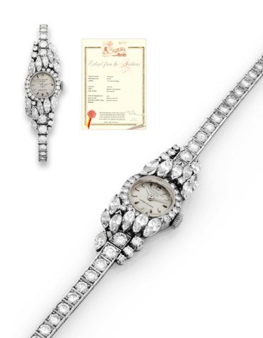 PATEK PHILIPPE REF. 3205, PLATINUM AND DIAMONDS FOR.GOBBI MILANO.Patek Philippe, Genève, movement No. 949905, case No. 2600706, Ref. 3205.retailed by Gobbi, Milano. Made in 1958, sold on January 22nd, 1959..Extremely fine and elegant, platinum and diamond