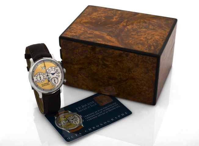 F.P. JOURNE OCTA CHRONOGRAPH PLATINUM.F.P. Journe, Invenit et Fecit, Octa Chronograph, No. 038-02 C. Sold on November 15th, 2002..Very fine and rare, self-winding, platinum chronometer wristwatch with round button fly-back chronograph, 60-minute register.