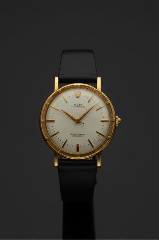 ROLEX REF. 8952 YELLOW GOLD.Rolex, Officially Certified Chronometer, case No. 93527.Ref. 8952. Made in the 1950s..Fine, center seconds, 18K yellow gold wristwatch.