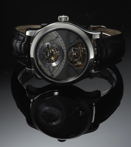 JAEGER-LECOULTRE REF. 149.6.07.S, GYROTOURBILLON 1 PLATINUM.Jaeger-LeCoultre, Gyrotourbillon 1, No. 68/75, Ref..149.6.07.S. Made in a limited edition of 75 pieces in.platinum. Sold on..Exceptional and highly complicated, large, waterresistant.8-day going 