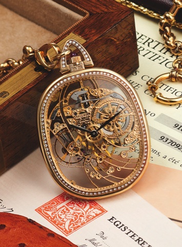 PATEK PHILIPPE REF. 918 ELLIPSE-SHAPED.SKELTONIZED KEYLESS DRESS WATCH.Patek Philippe, Genève, movement No. 937092, case No..4015611, Ref. 918/4. Made in 1996, sold on October 10th, 1997..Extremely fine and rare, ellipse-shaped, skeletonized, 18K yellow.g