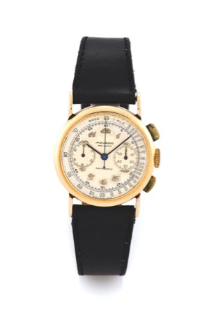 MOVADO CHRONOGRAPH NON-MAGNETIC.Movado, Chronograph, Non-Magnetic, case No. erased. Made in the 1940s..Fine, 18K yellow gold wristwatch with square button chronograph and register.