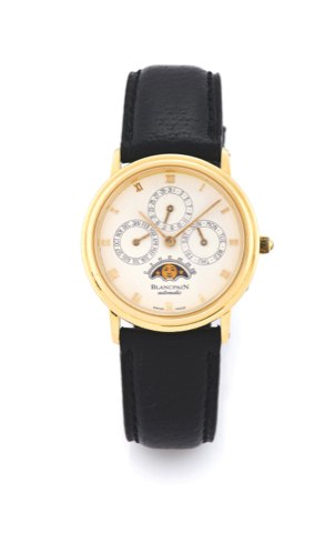 Blancpain Triple Date & Moon – Yellow Gold.Blancpain, Automatic, No. 598. made in the 1990s..Fine, self-winding, 18K yellow gold wristwatch with triple date calendar, age and.phases of the moon with an 18K yellow gold Blancpain buckle. Accompanied by the.