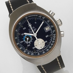 Speedmaster Mark III, Ref:176.002, Movement No.R45635, Circa 1971 22-jewel Cal.1040 automatic movement, deep blue dial with applied polished faceted baton hour markers and white inner Arabic five minute markers, white outer 1/5th second divisions and rais