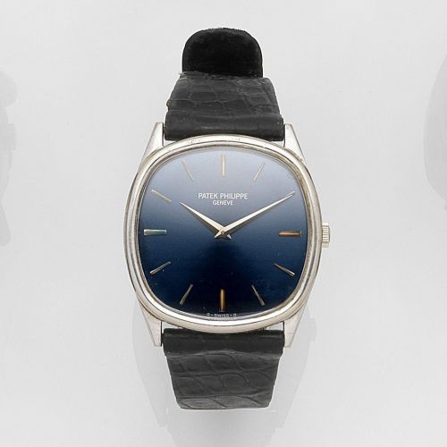 Patek Philippe. An 18ct white gold manual wind wristwatch