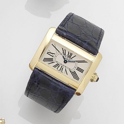 Cartier. A lady's 18ct gold quartz wristwatch