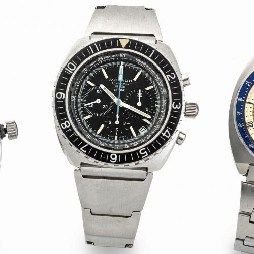 Movado. A stainless steel automatic calendar chronograph bracelet watch