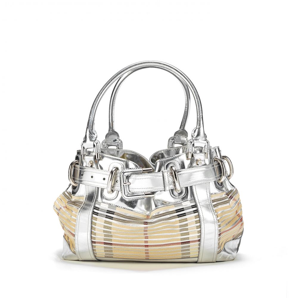 A SLICED SILVER LEATHER BEATON BAG